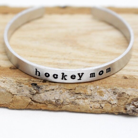 Hockey Mom - Hand Stamped Anodized Aluminum Bangle - Adjustable - Picture 6 of 12
